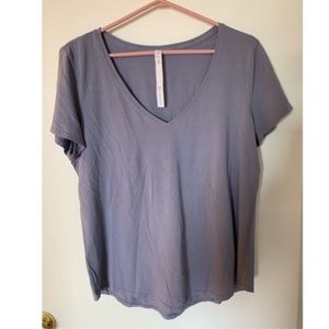 Lululemon T-Shirt